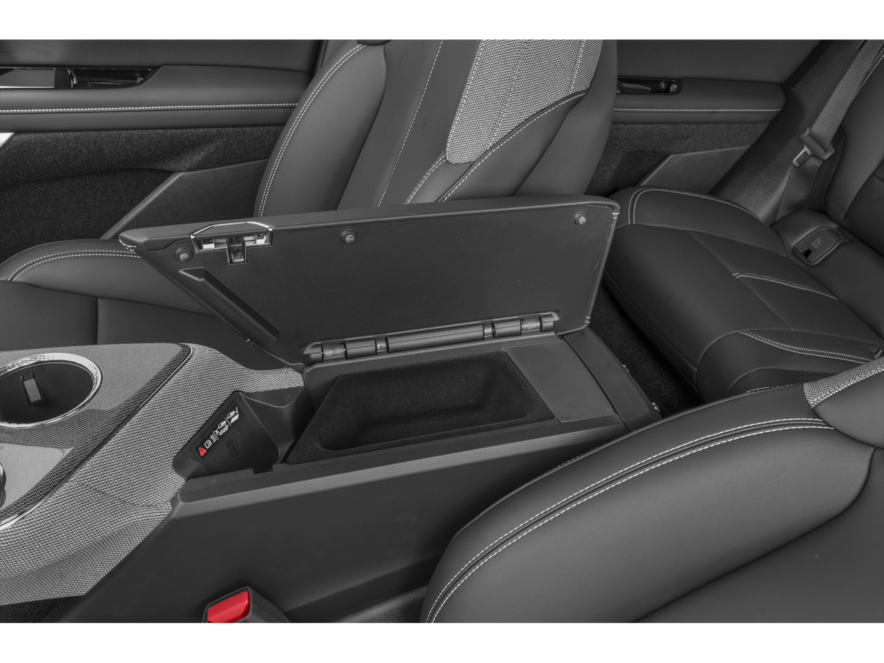 2025 Cadillac OPTIQ Sport 2