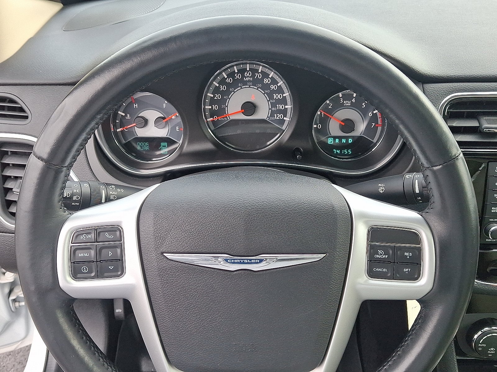 2013 Chrysler 200 Limited