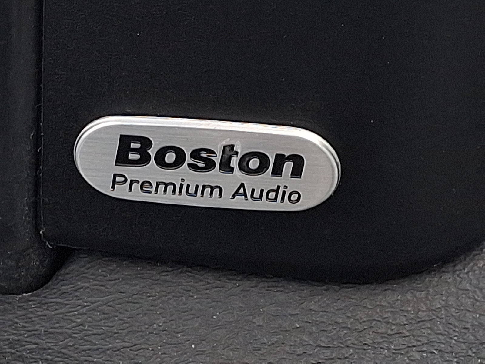 2013 Chrysler 200 Limited