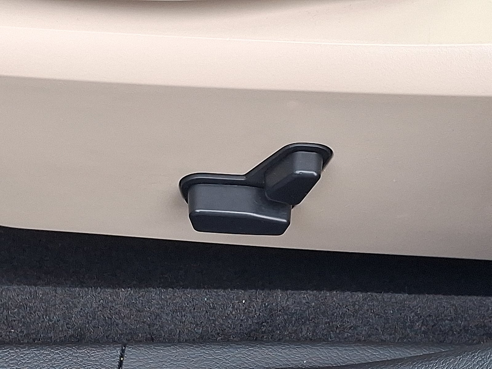 2013 Chrysler 200 Limited