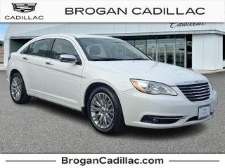 2013 Chrysler 200 Limited