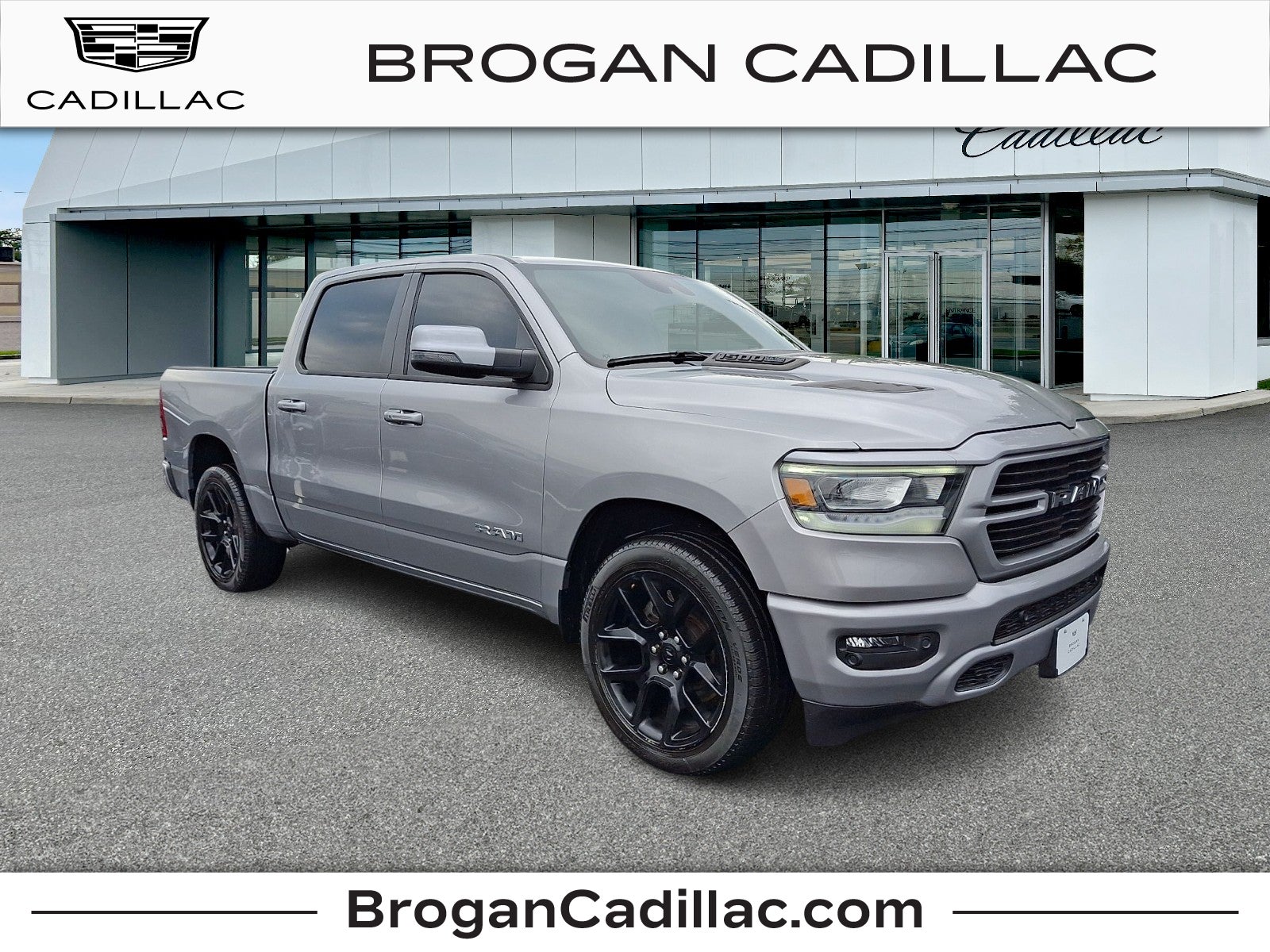 2023 RAM 1500 Laramie Crew Cab 4x4 5'7" Box