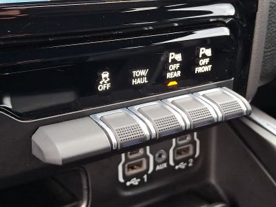 2023 RAM 1500 Laramie Crew Cab 4x4 5'7" Box