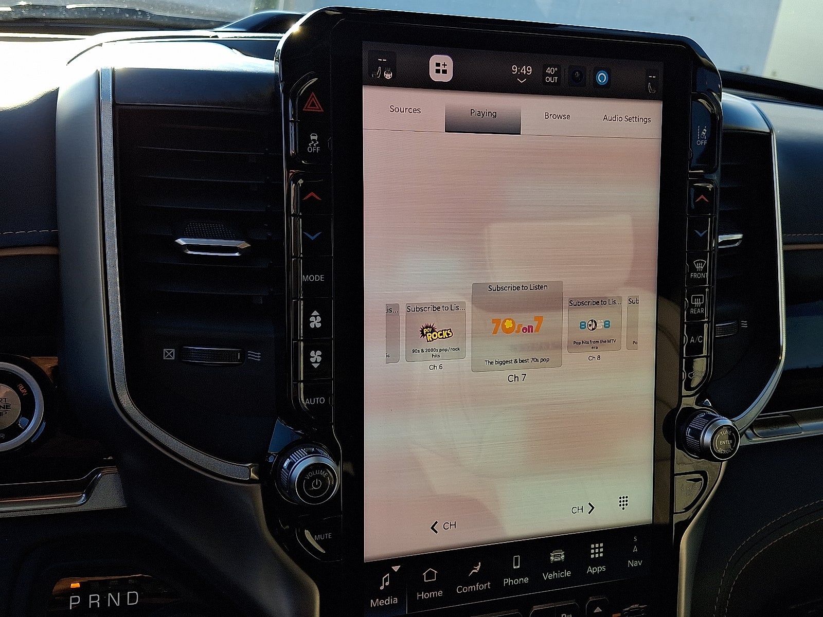 2025 RAM 1500 Tungsten Crew Cab 4x4 5'7" Box