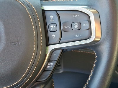 2025 RAM 1500 Tungsten Crew Cab 4x4 5'7" Box