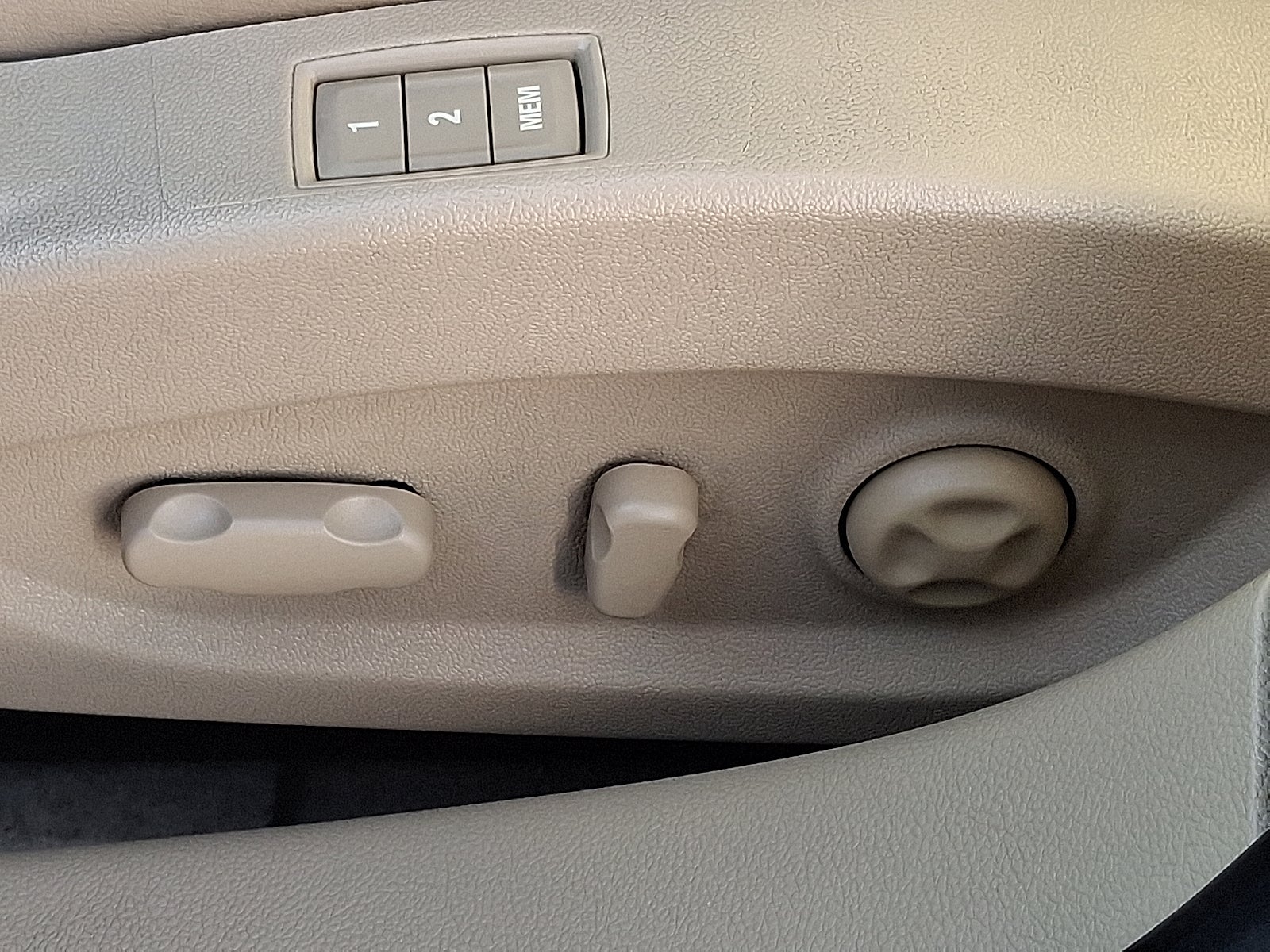 2012 Buick LaCrosse Premium 2