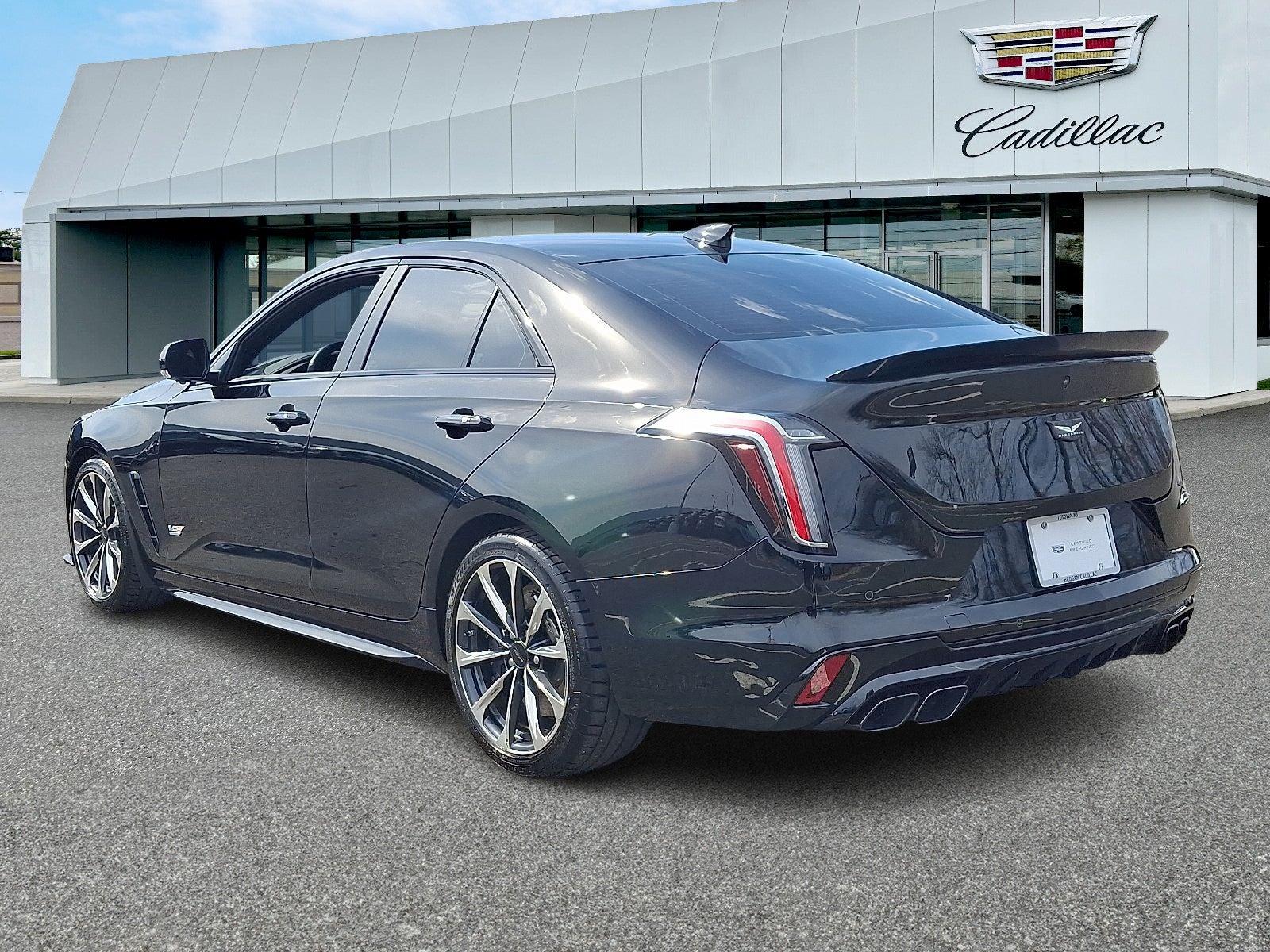 2025 Cadillac CT4-V V-Series Blackwing