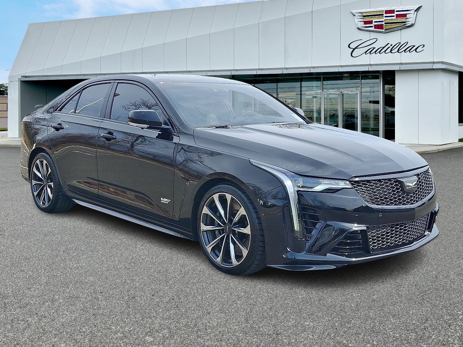 2025 Cadillac CT4-V V-Series Blackwing