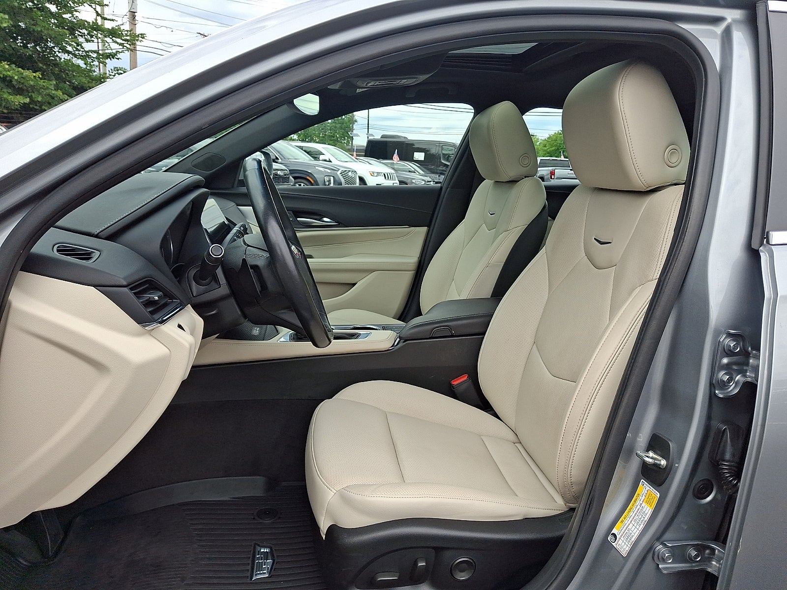 2024 Cadillac CT4 Premium Luxury