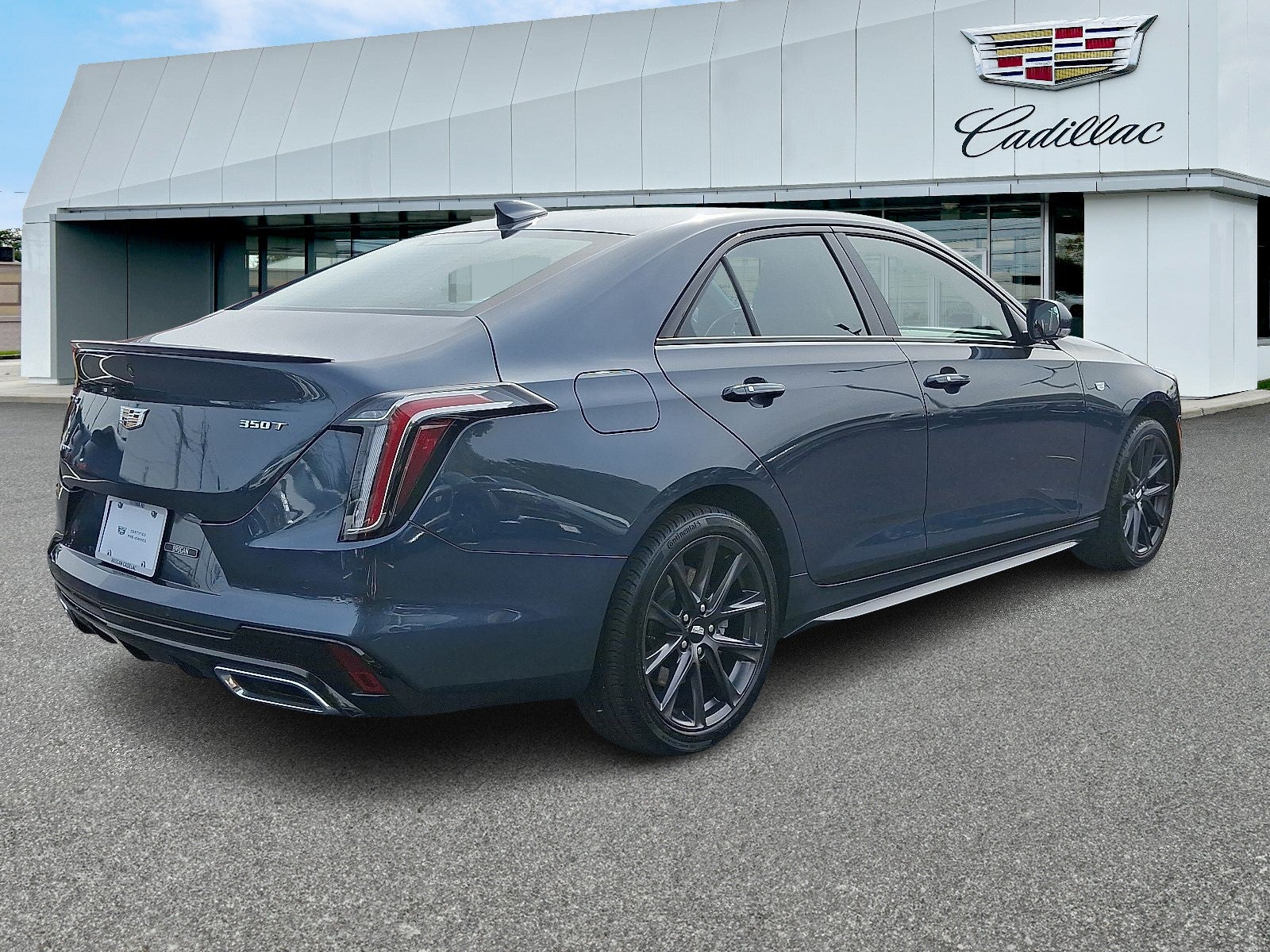 2022 Cadillac CT4 Sport