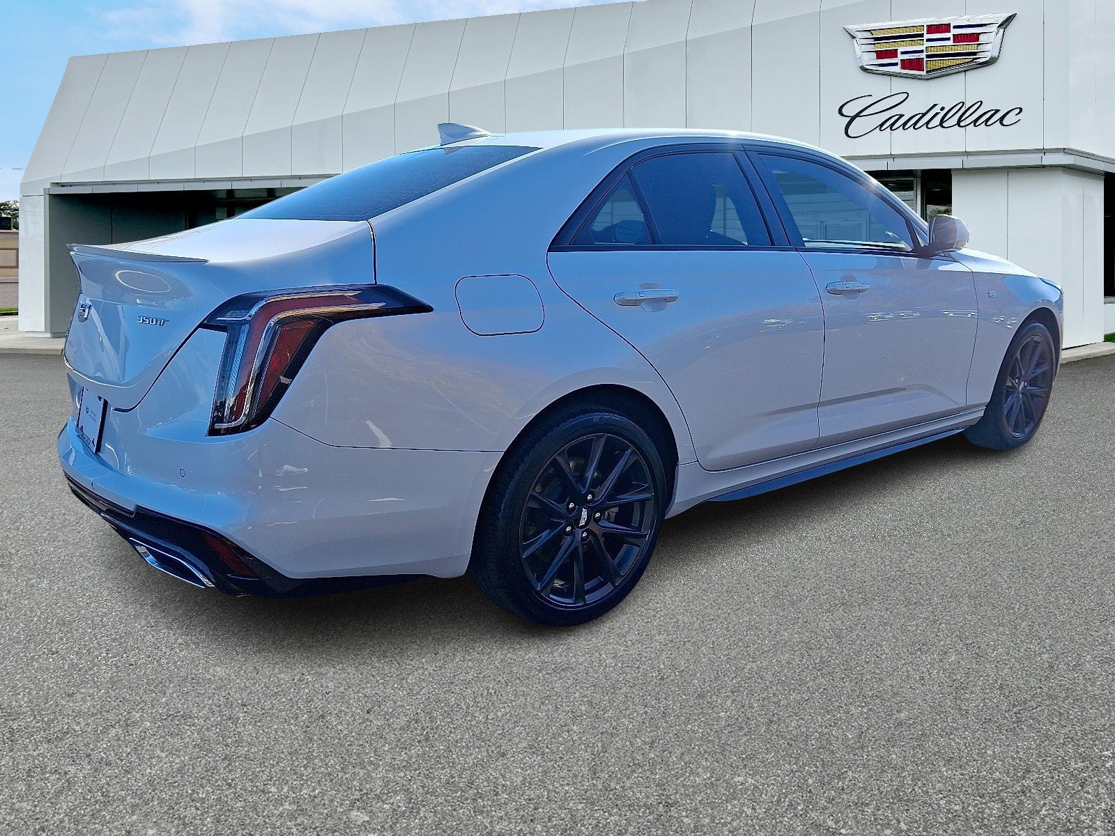 2023 Cadillac CT4 Sport