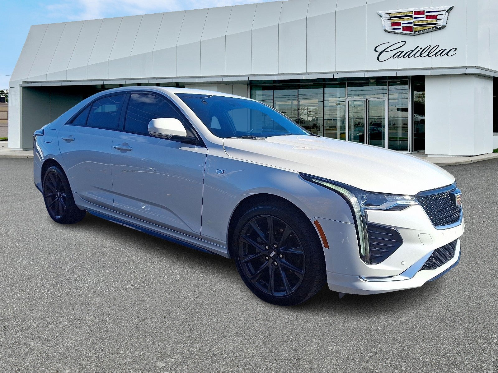 2023 Cadillac CT4 Sport