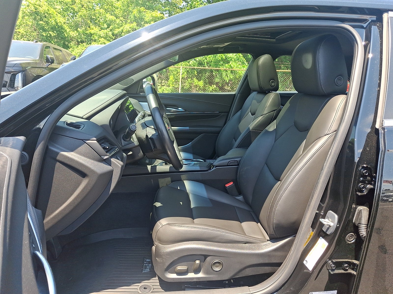 2023 Cadillac CT4 Luxury