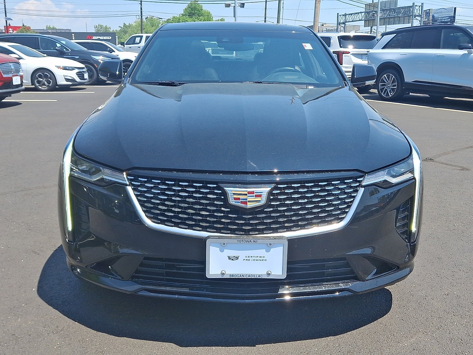 2023 Cadillac CT4 Luxury
