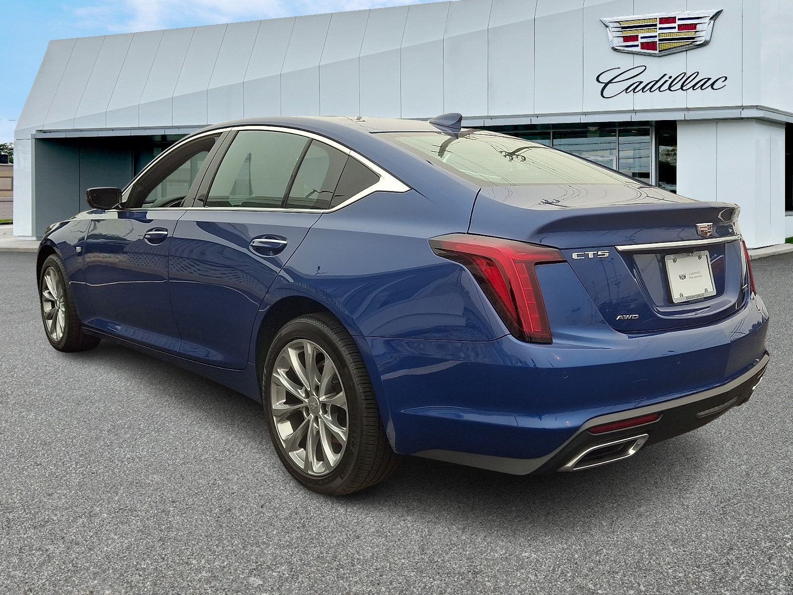 2023 Cadillac CT5 Premium Luxury