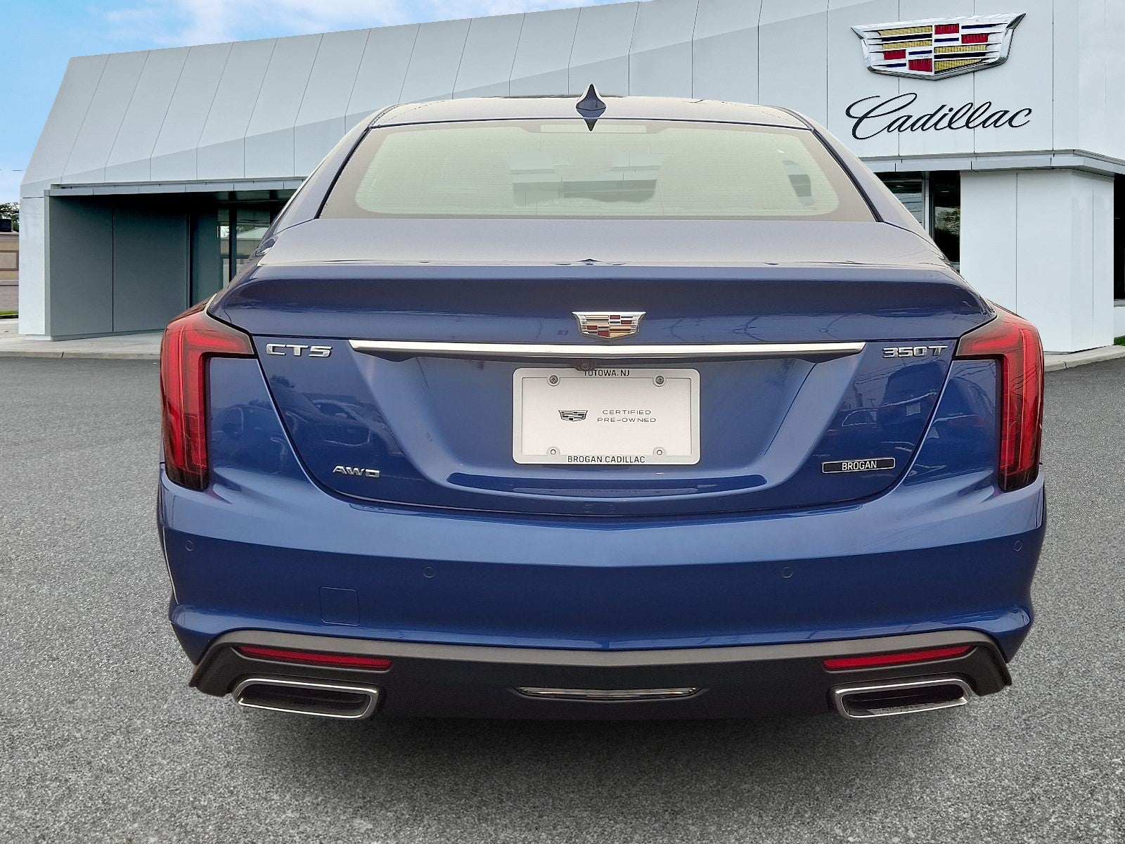 2023 Cadillac CT5 Premium Luxury