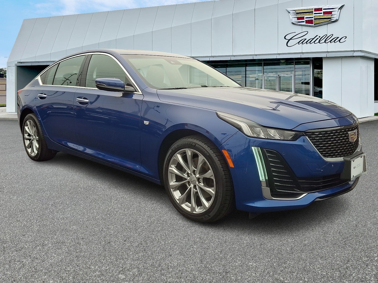 2023 Cadillac CT5 Premium Luxury