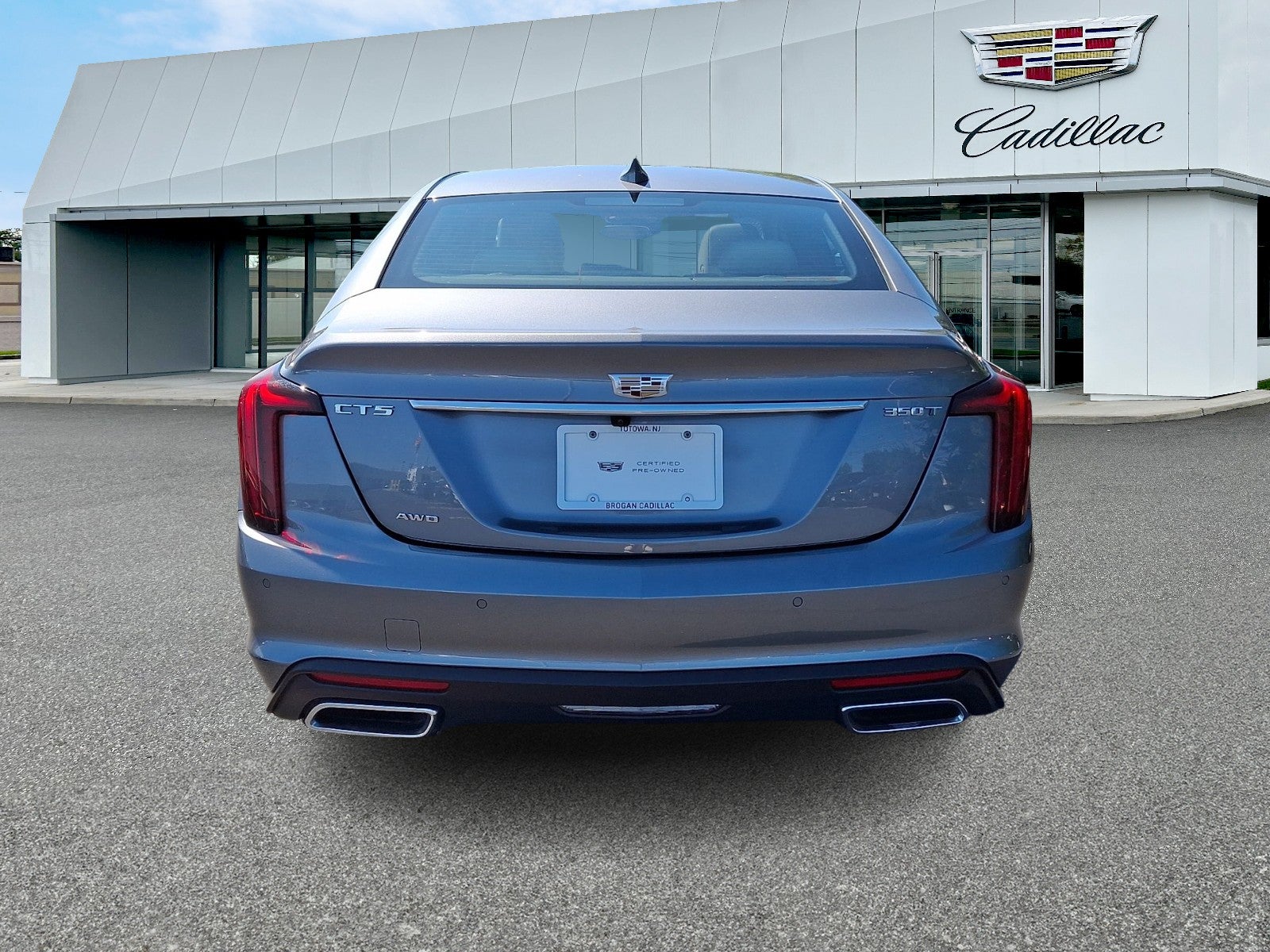 2022 Cadillac CT5 Premium Luxury