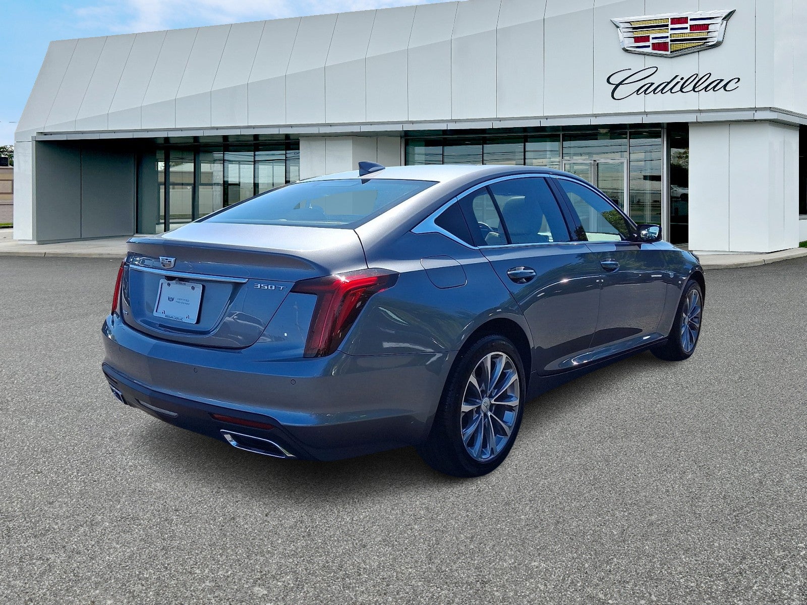2022 Cadillac CT5 Premium Luxury