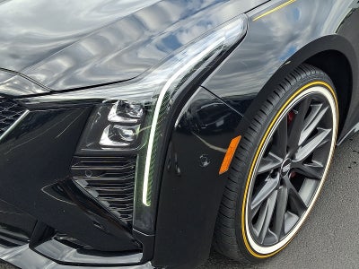 2025 Cadillac CT5 Sport