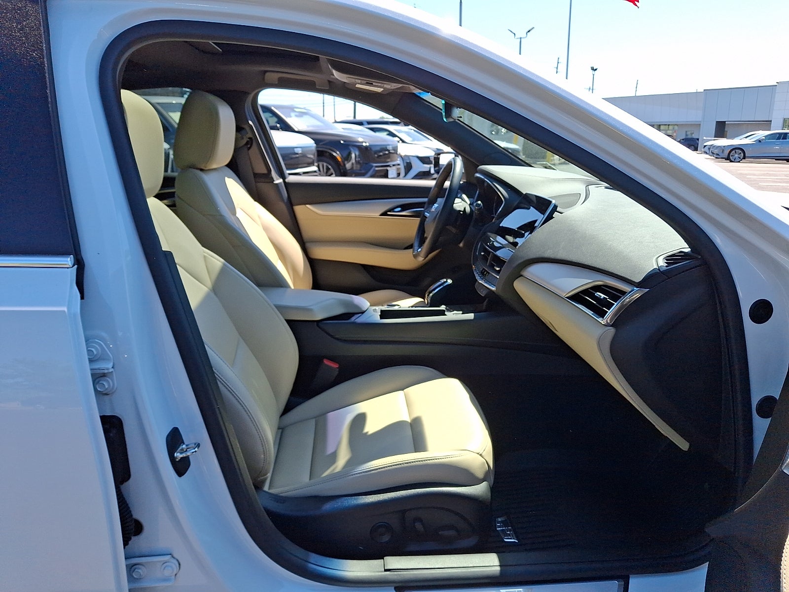 2023 Cadillac CT5 Luxury