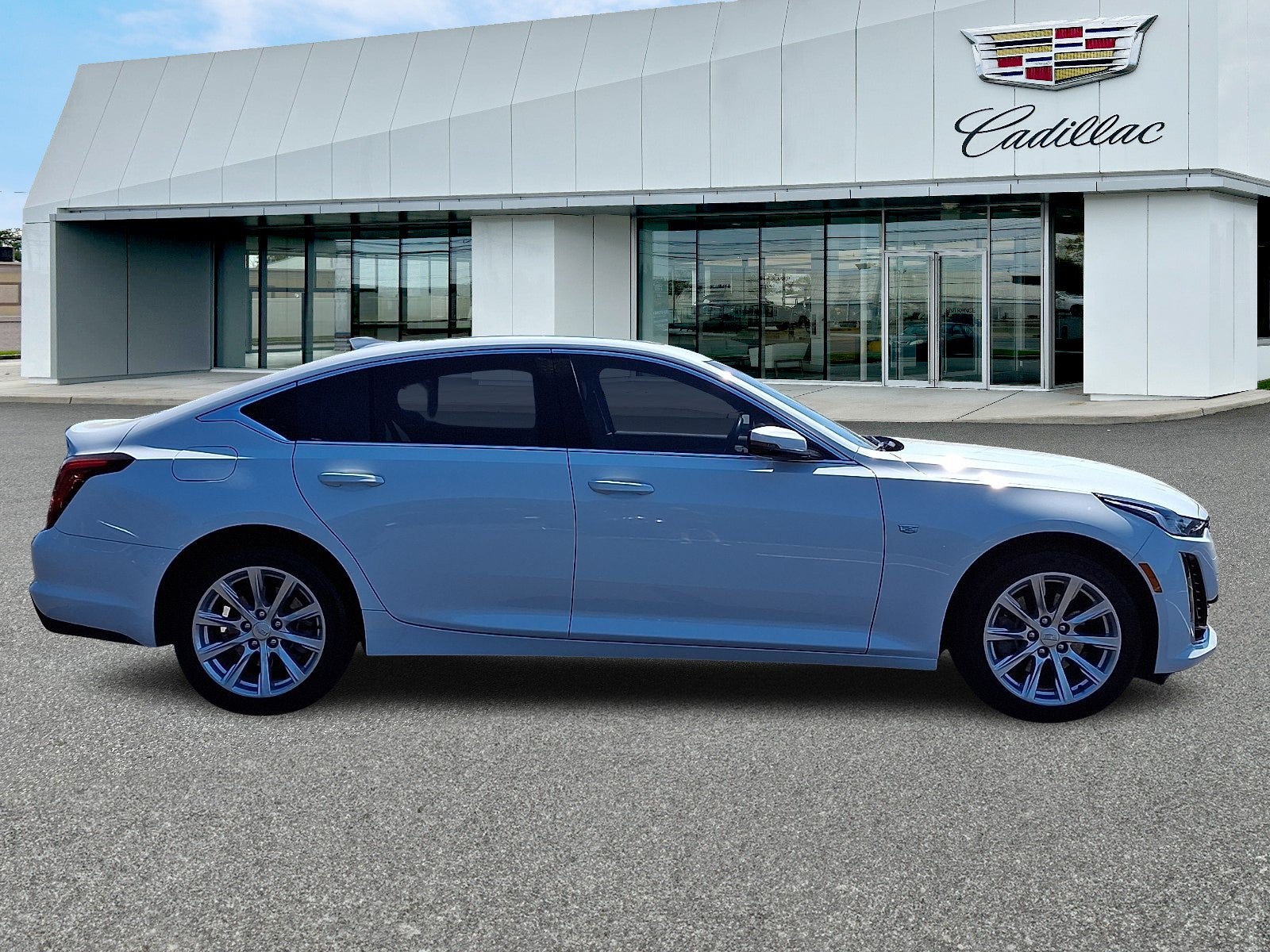 2023 Cadillac CT5 Luxury