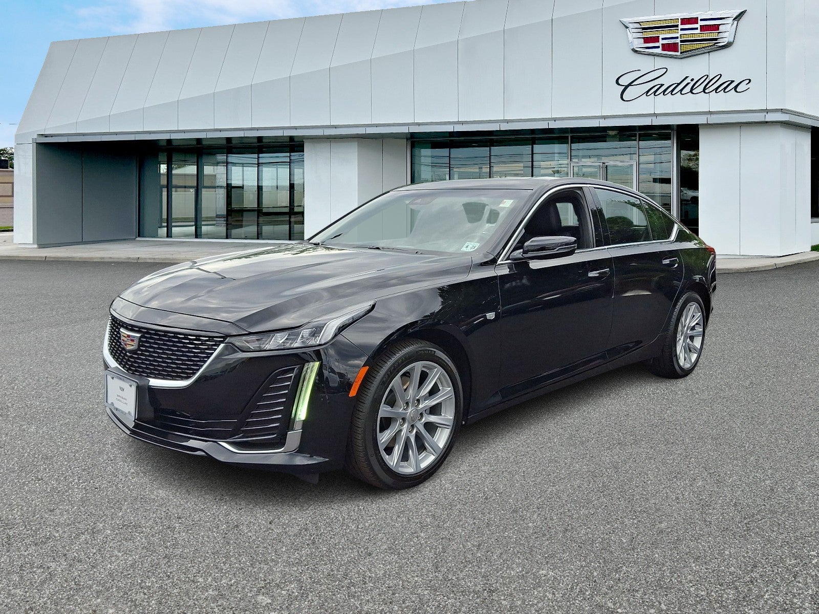 2023 Cadillac CT5 Luxury
