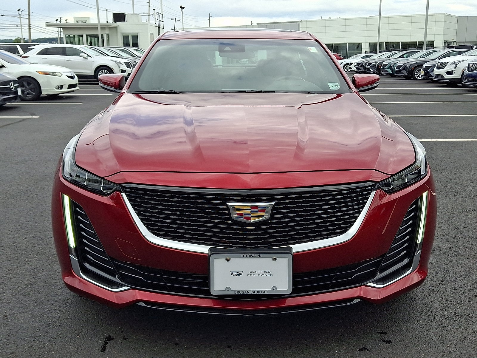 2023 Cadillac CT5 Luxury