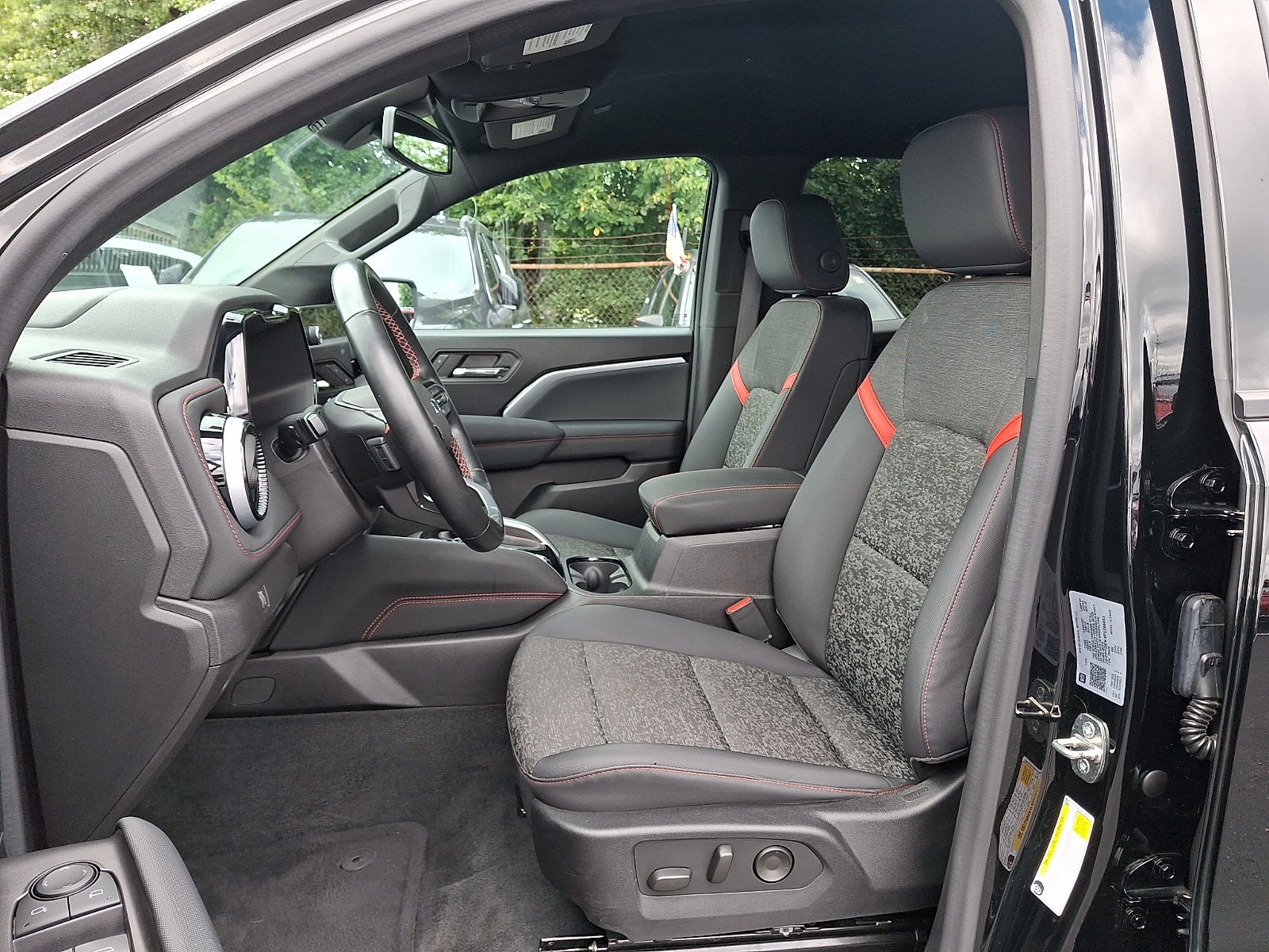 2023 Chevrolet Colorado 4WD Z71