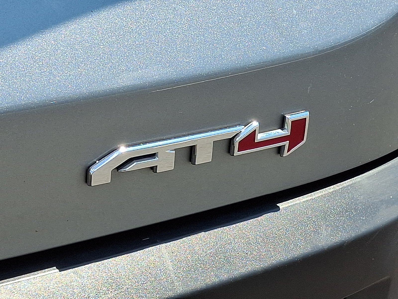 2023 GMC Acadia AT4