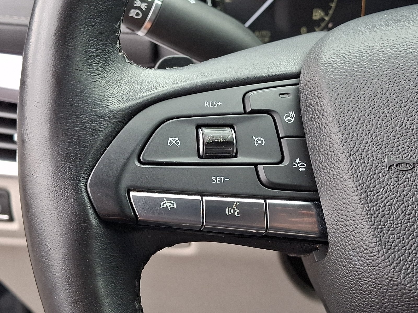 2021 Cadillac XT4 FWD Luxury