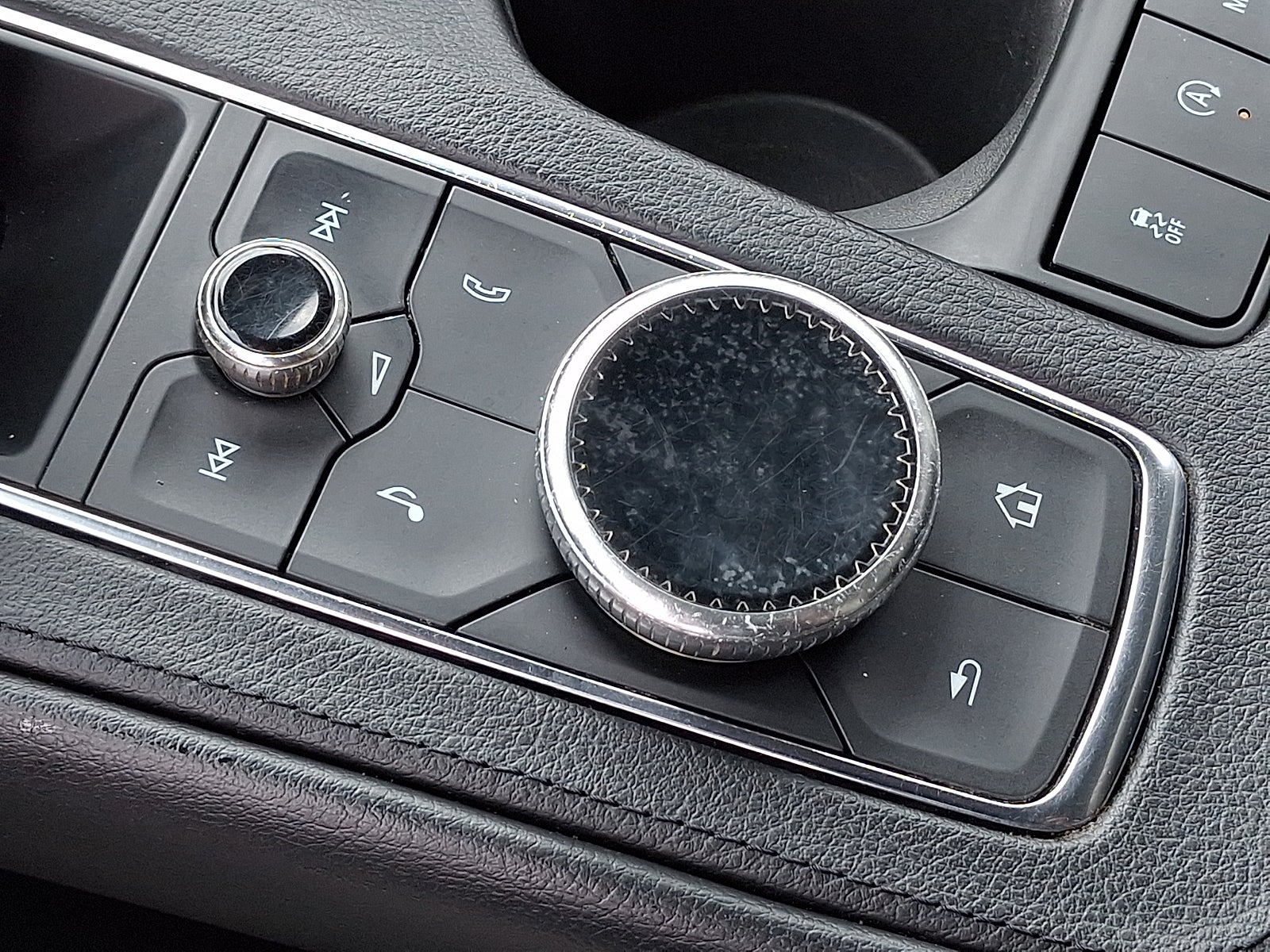 2021 Cadillac XT4 FWD Luxury