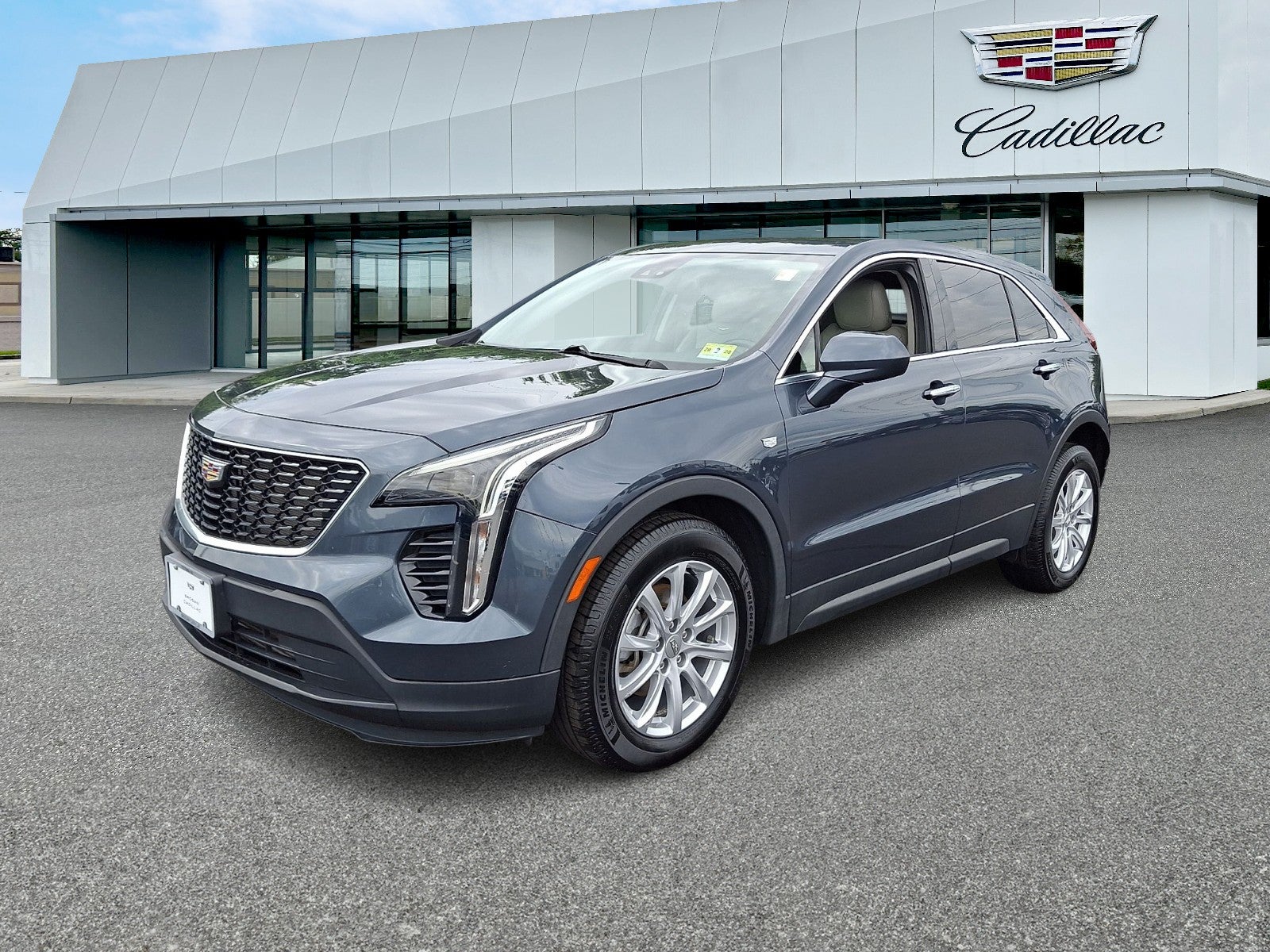 2021 Cadillac XT4 FWD Luxury