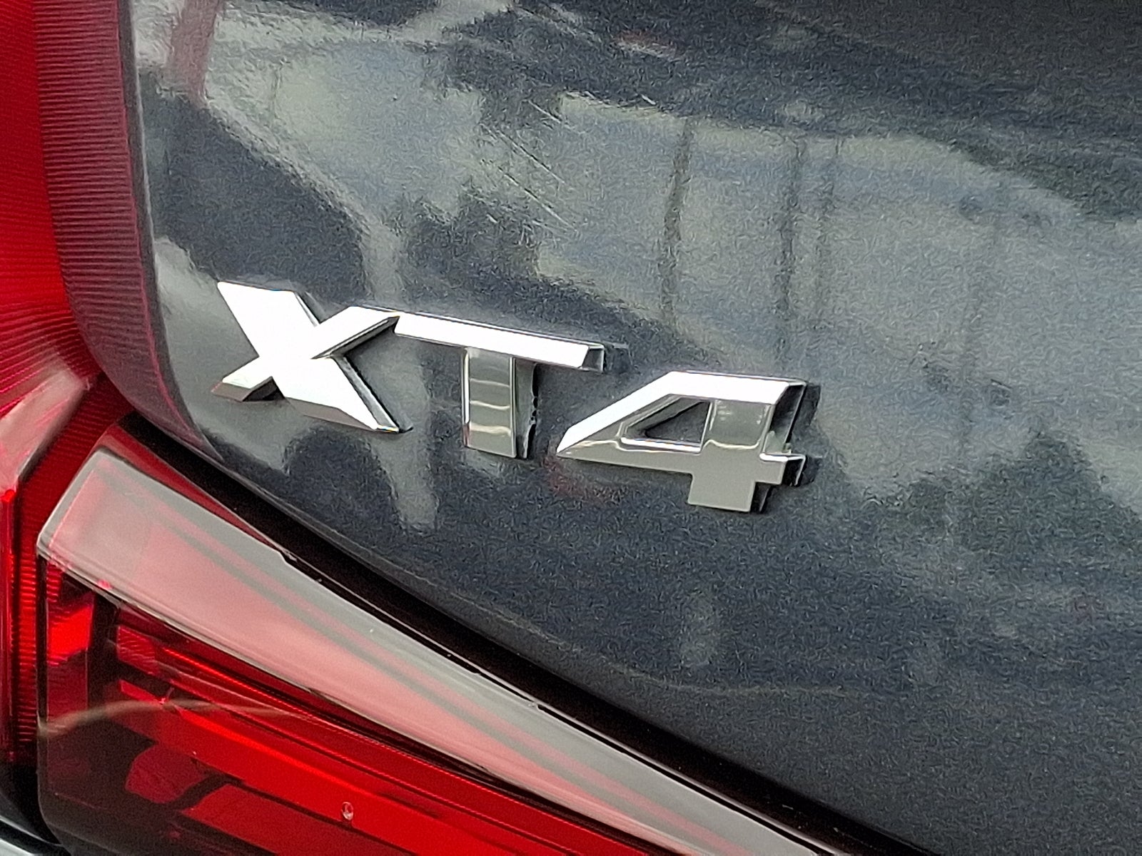 2021 Cadillac XT4 FWD Luxury
