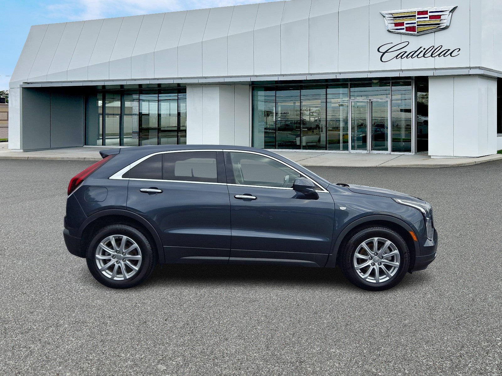 2021 Cadillac XT4 FWD Luxury