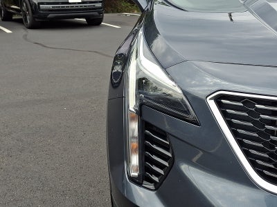 2021 Cadillac XT4 FWD Luxury