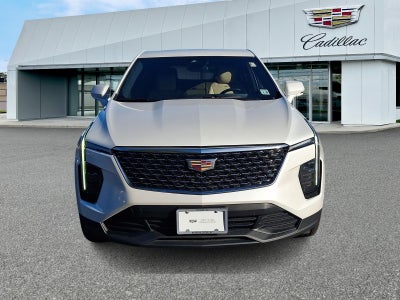 2024 Cadillac XT4 Luxury