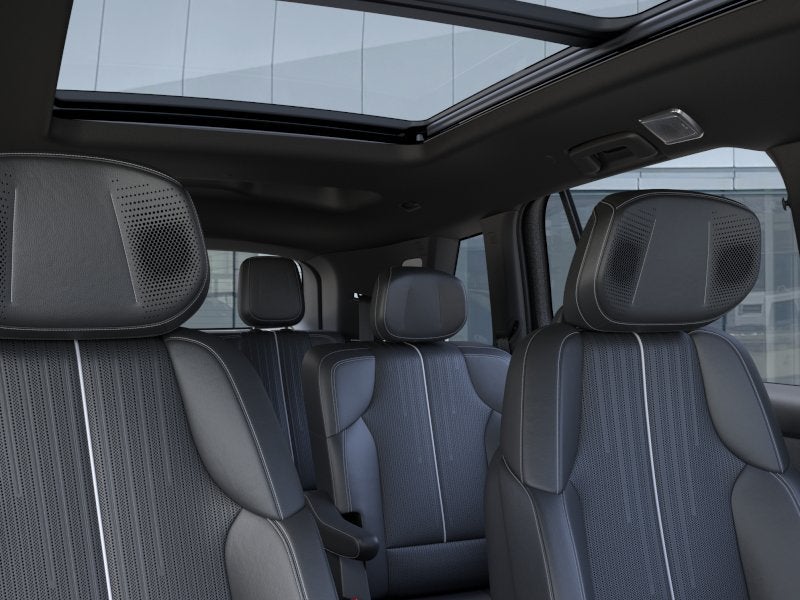 2027 Cadillac VISTIQ Luxury