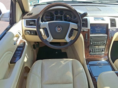 2007 Cadillac Escalade Standard