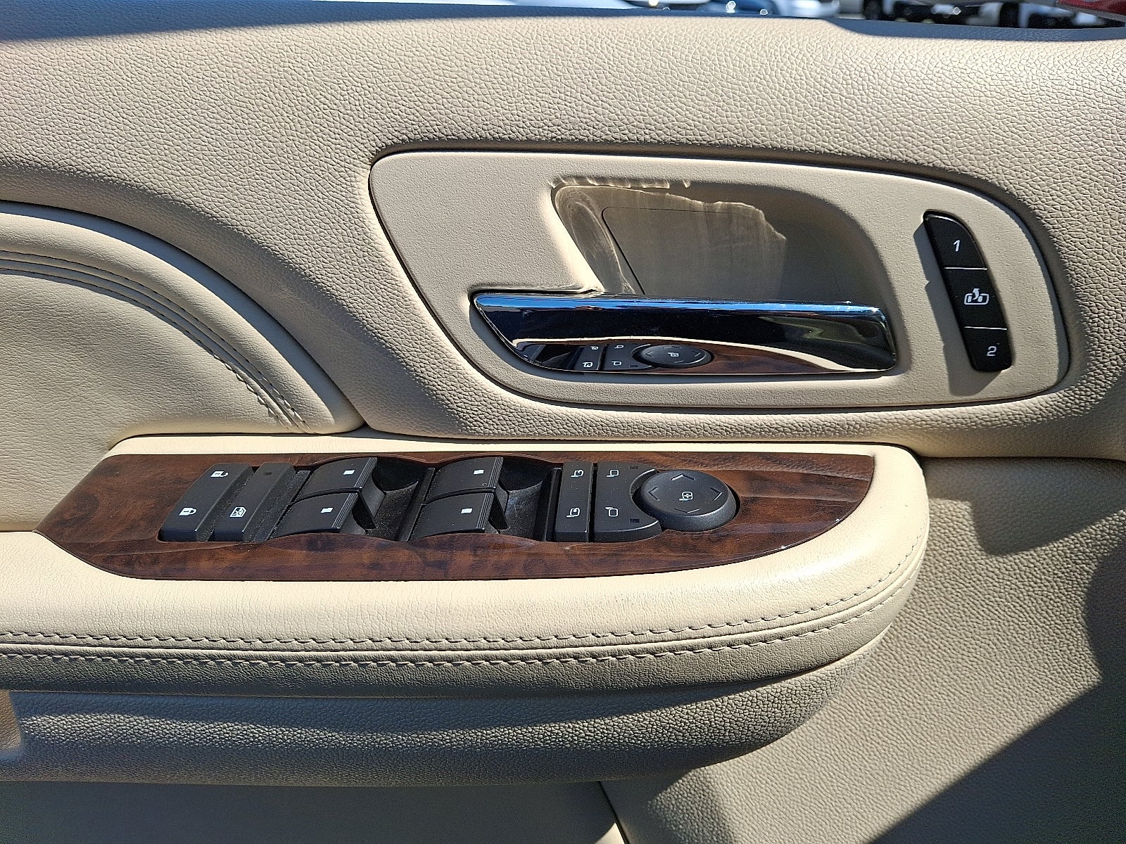 2007 Cadillac Escalade Standard