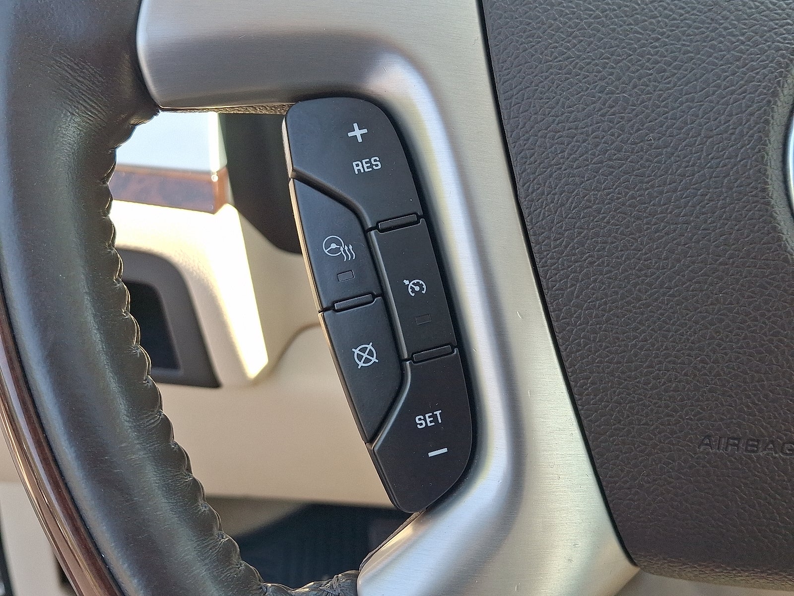 2007 Cadillac Escalade Standard