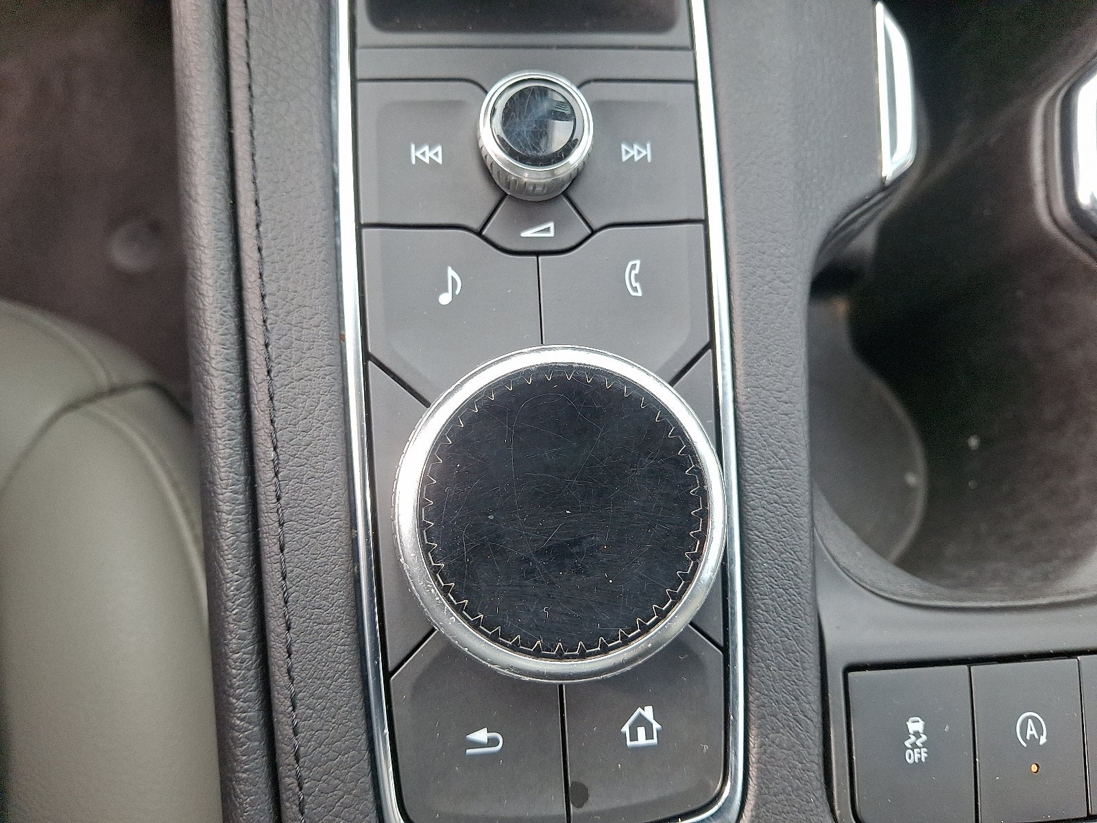 2021 Cadillac XT4 Luxury