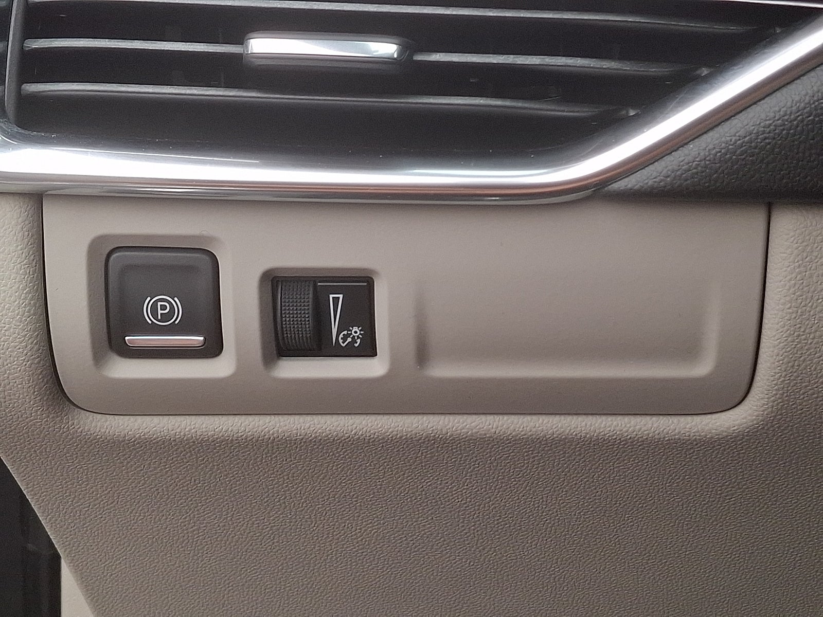 2019 Cadillac XT4 AWD Luxury