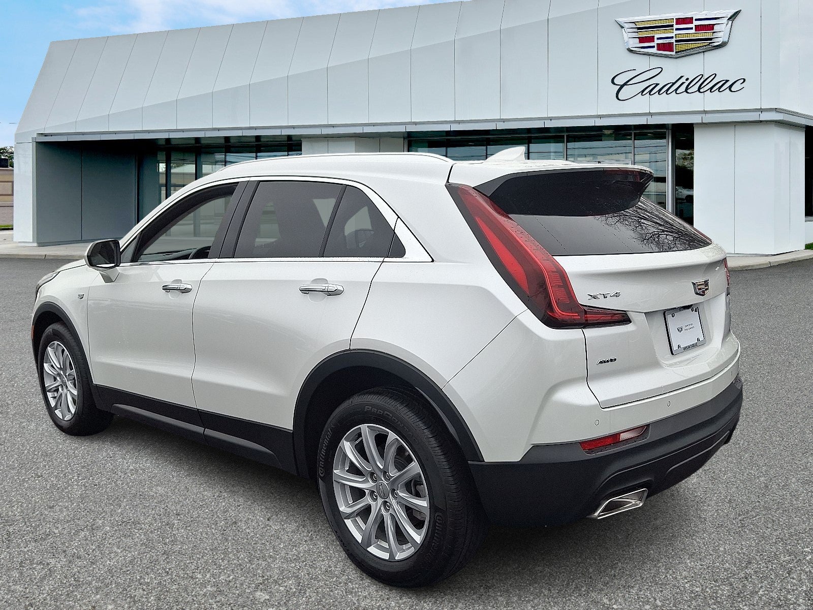 2023 Cadillac XT4 Luxury