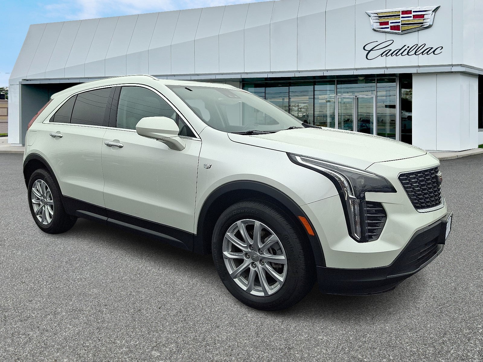 2023 Cadillac XT4 Luxury