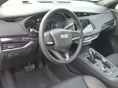 2023 Cadillac XT4 Luxury