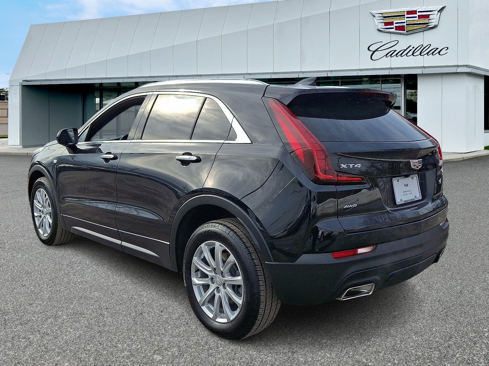 2023 Cadillac XT4 Luxury