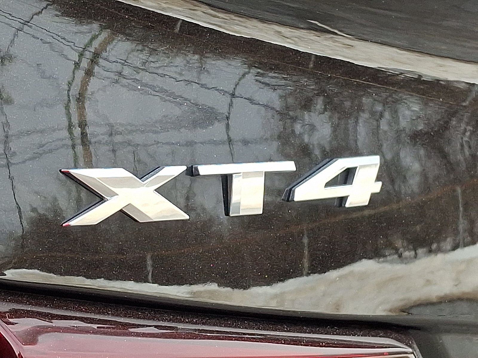 2023 Cadillac XT4 Luxury