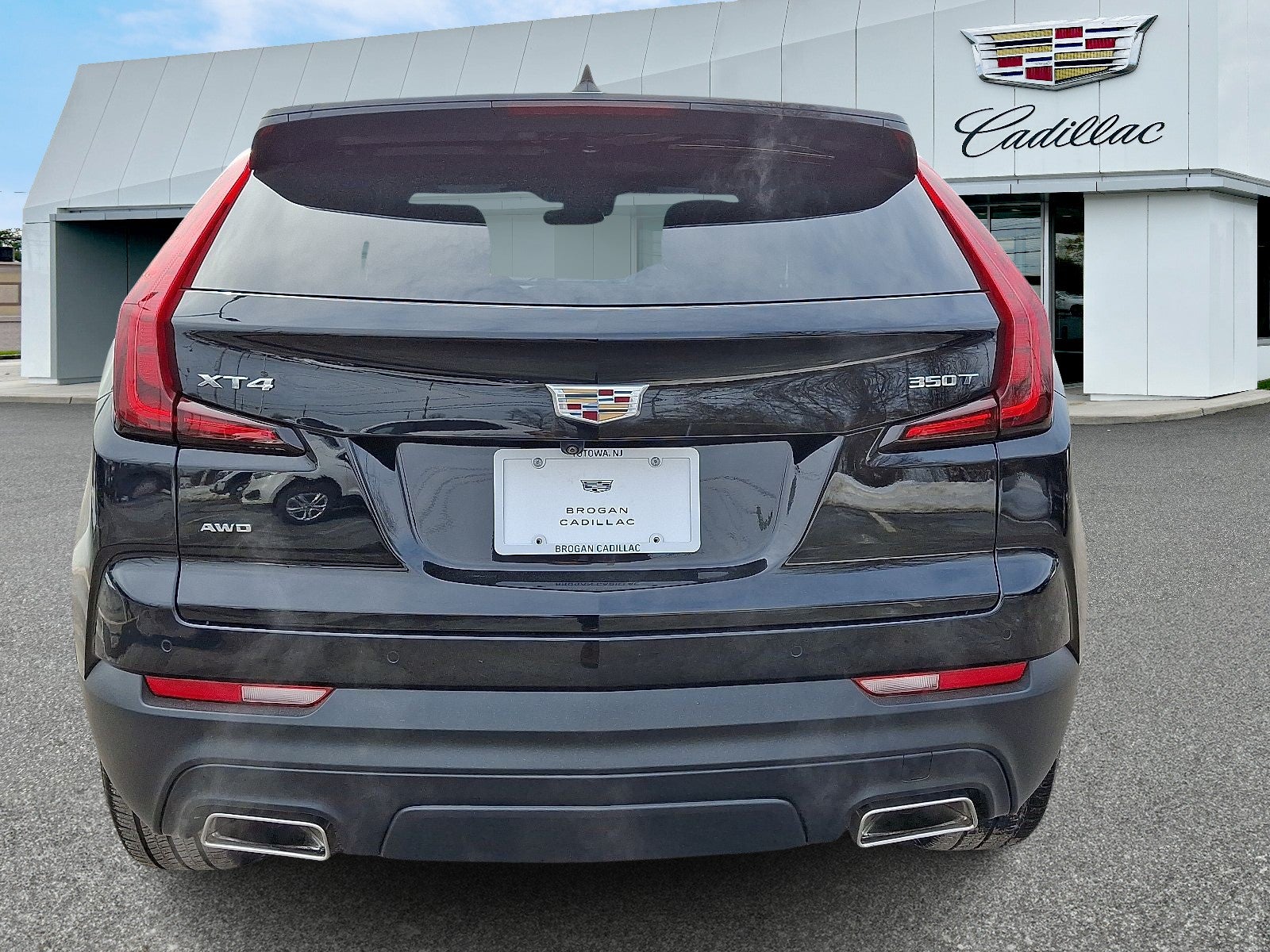 2023 Cadillac XT4 Luxury