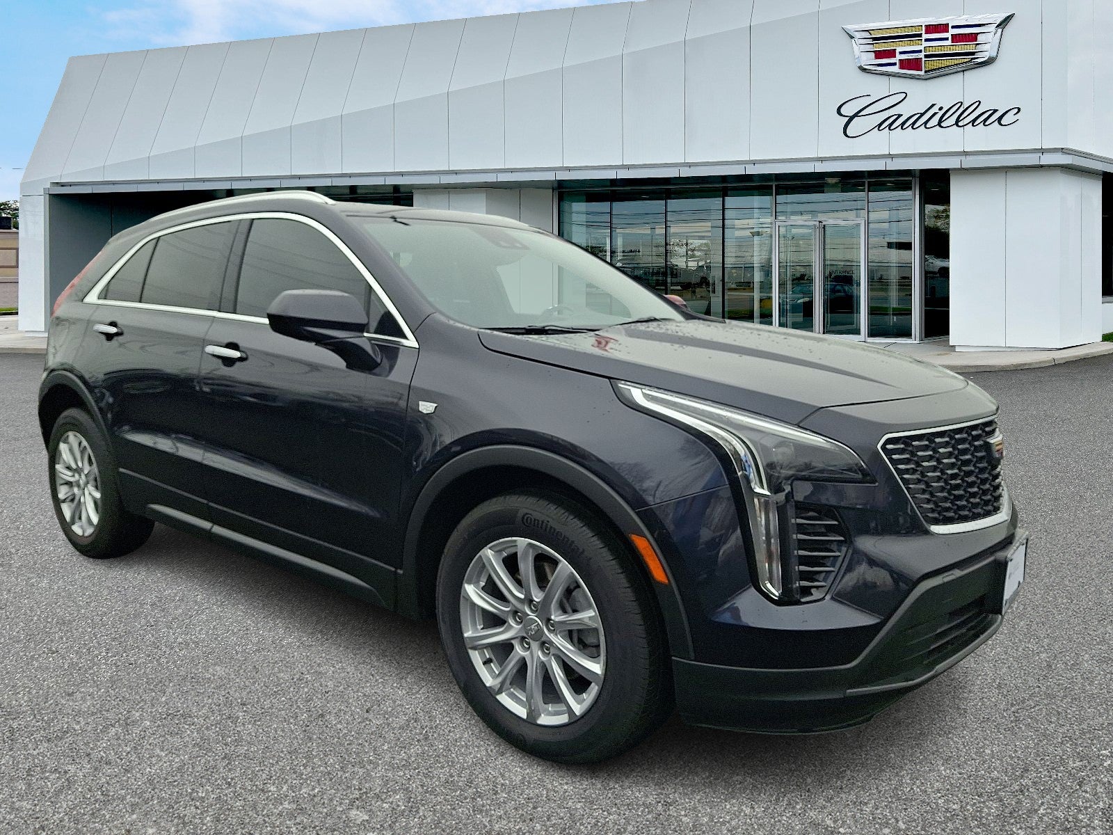 2023 Cadillac XT4 Luxury